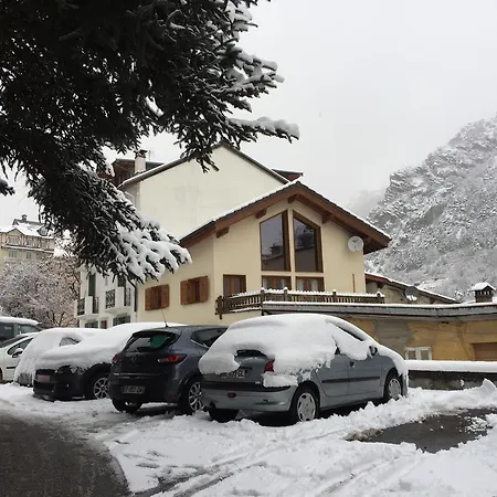 בית נופש Ski Lodge